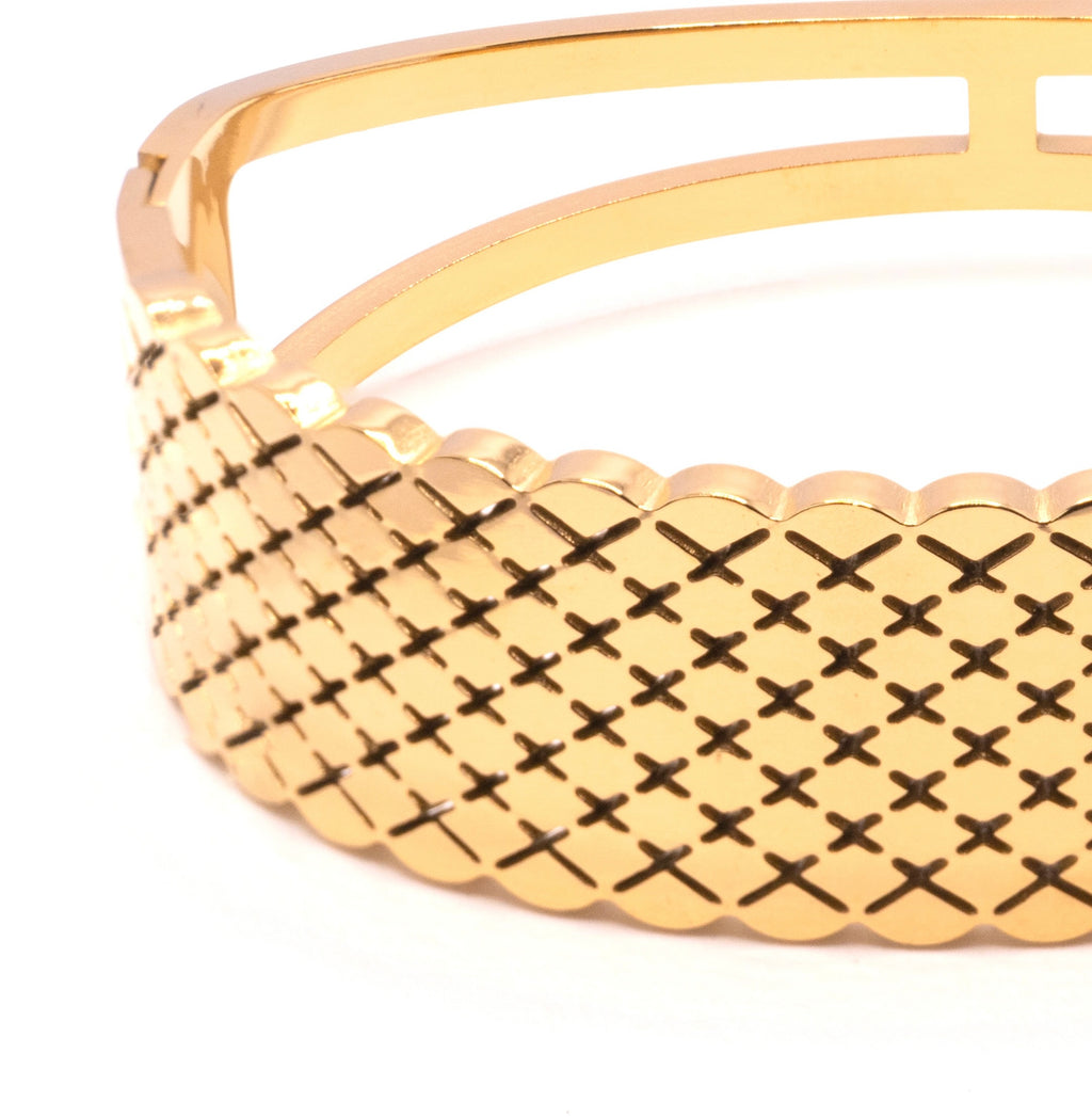 The Crosshatch Gold Cuff