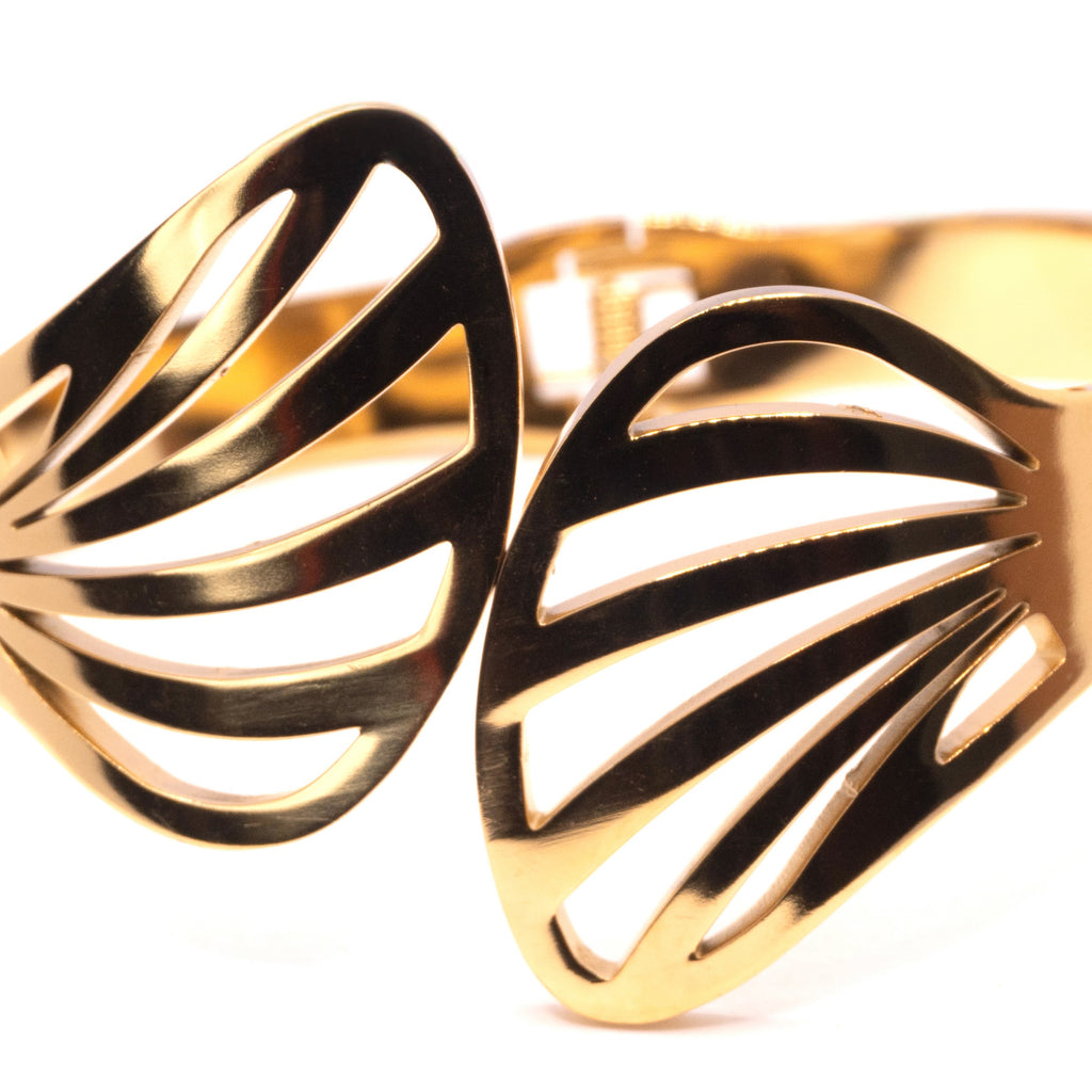 The Golden Leaf Crest Bracelet