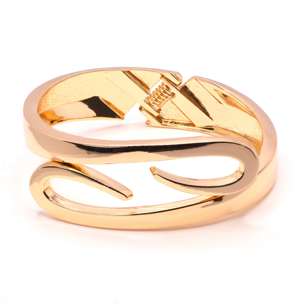 The Serpentine Flow Bracelet