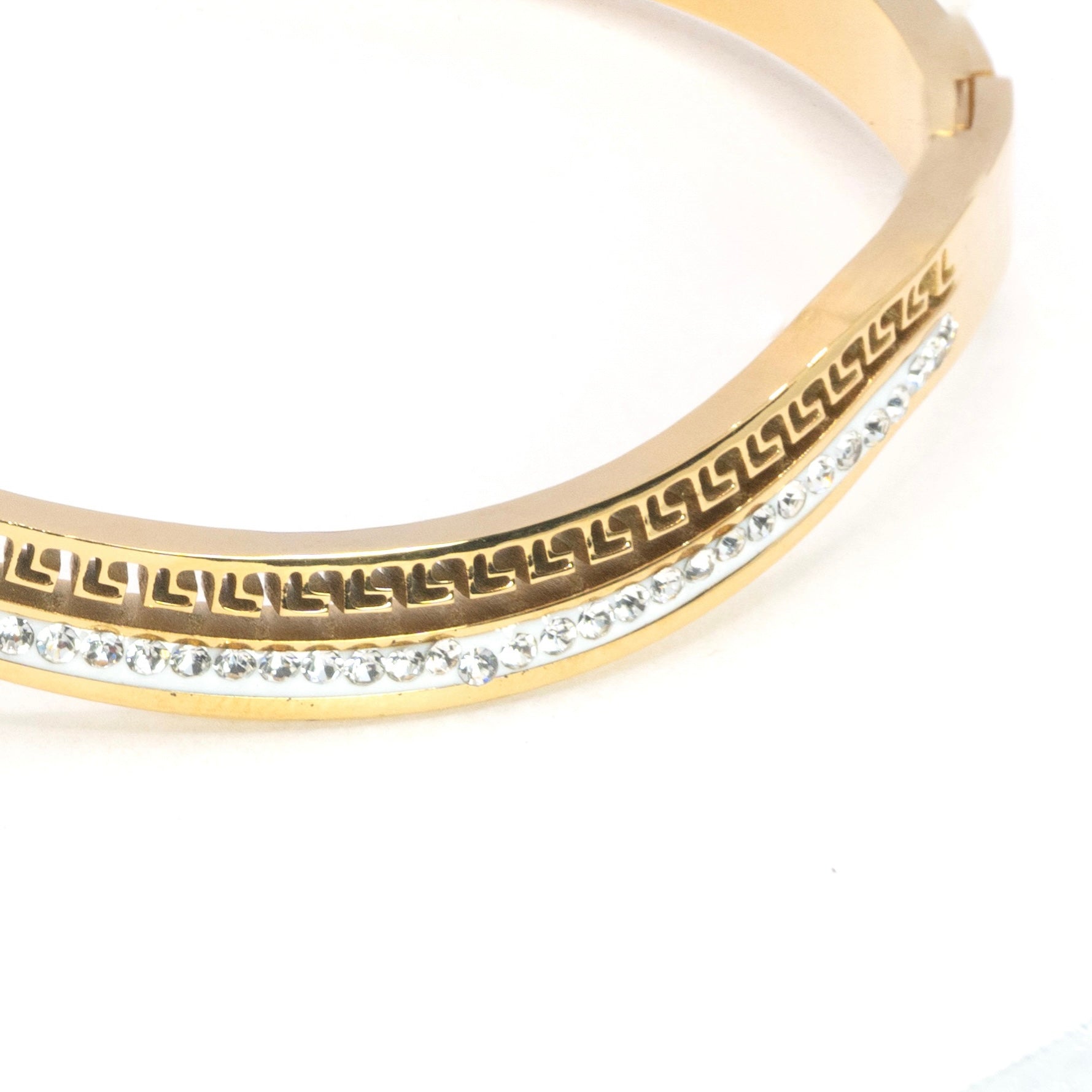 The Aurelia Wave Bracelet