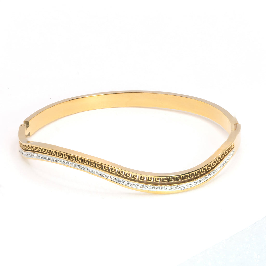 The Aurelia Wave Bracelet