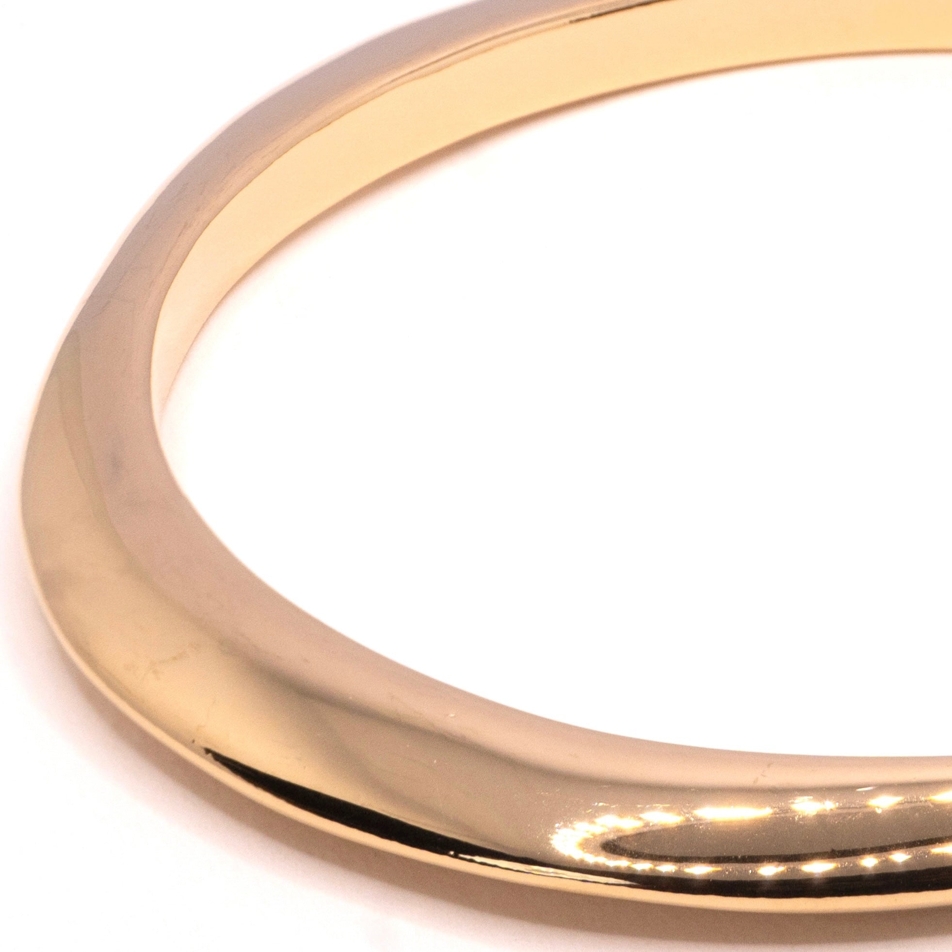 The Pure Gold Curve Bracelet