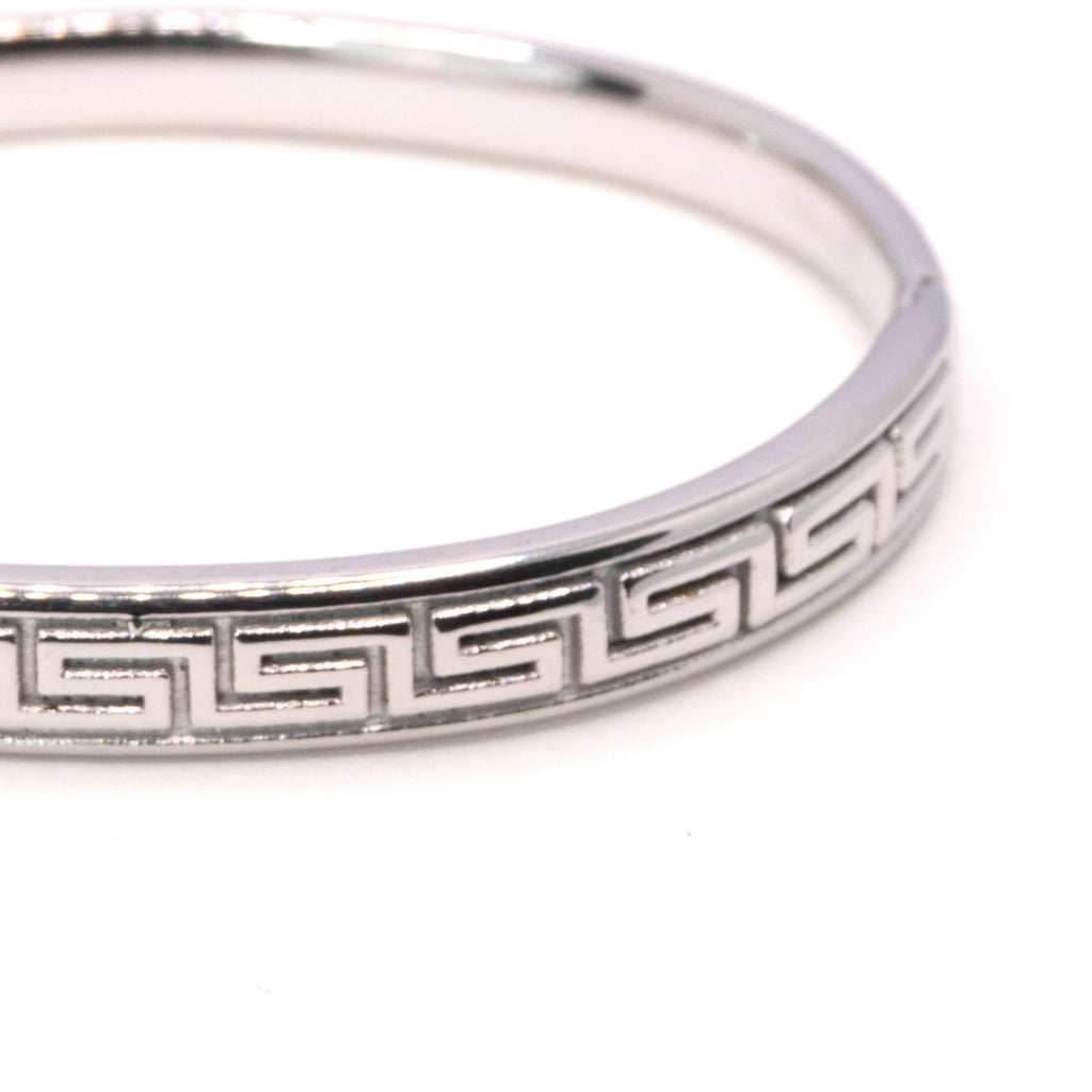 The Eternal Maze Bracelet