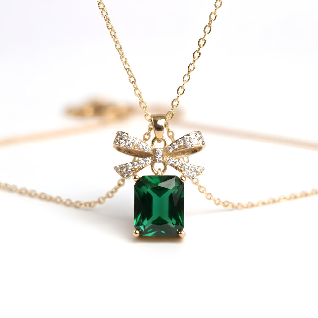 The Golden Emerald Bow Grace Necklace
