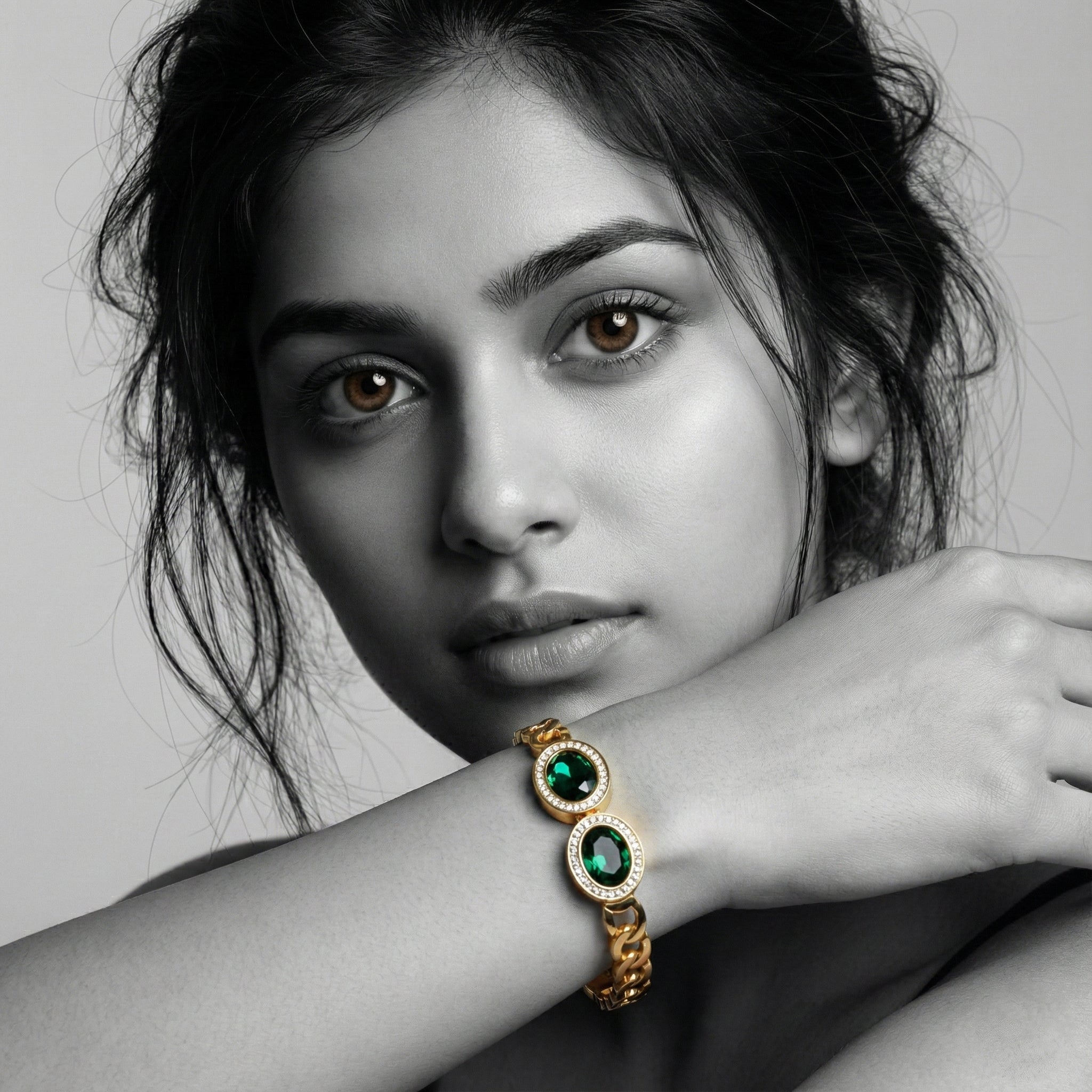 The Emerald Link Bracelet