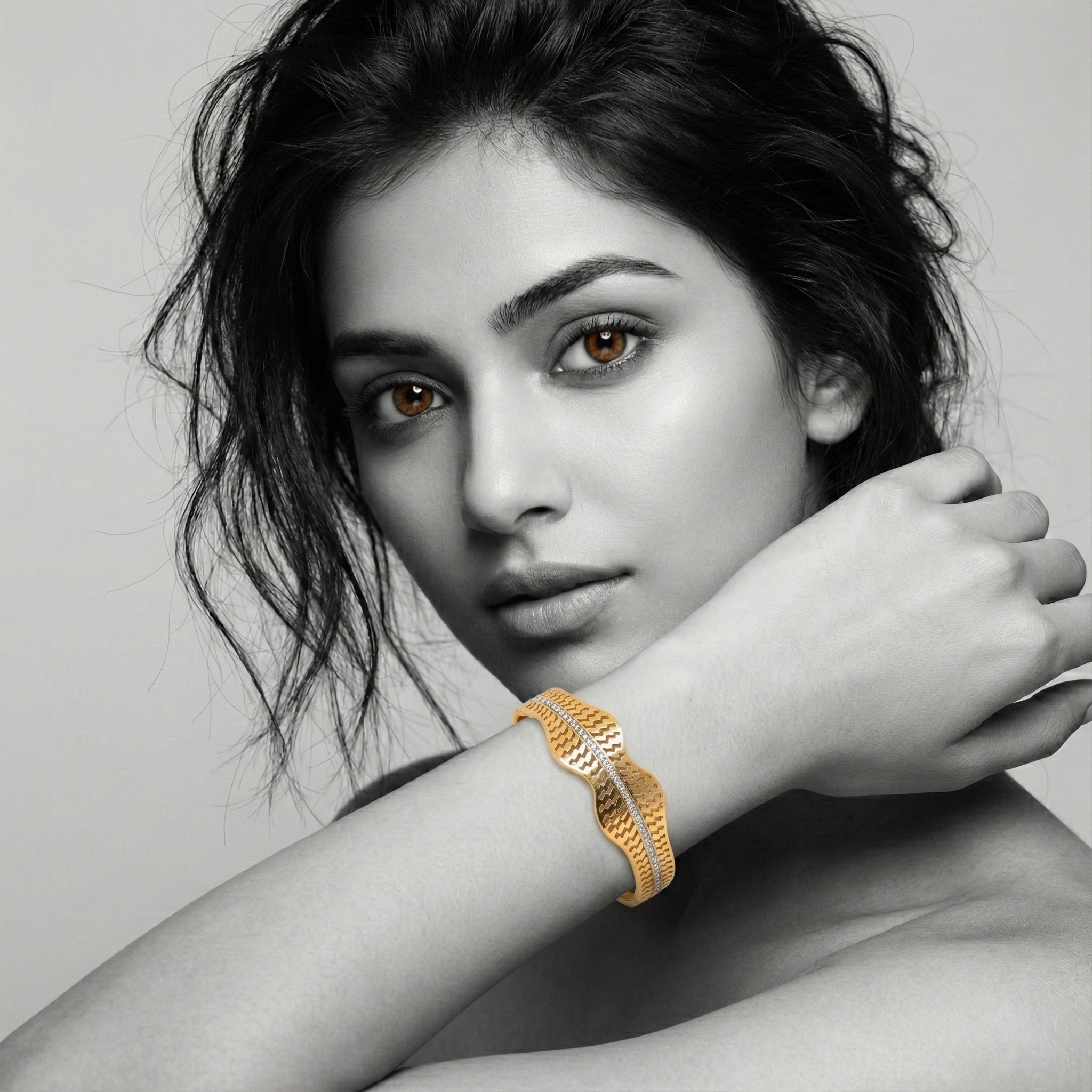 The Radiant Wave Bracelet