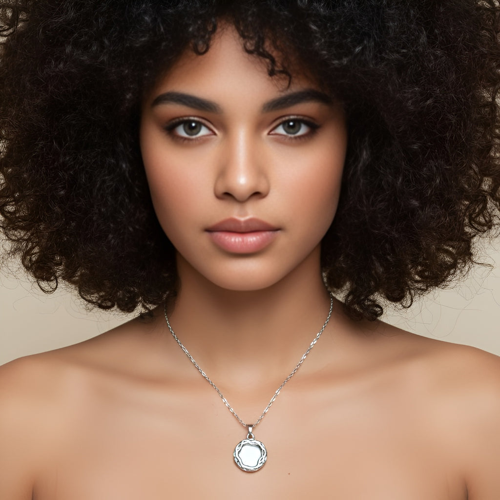 The Eternal Loop Silver Necklace