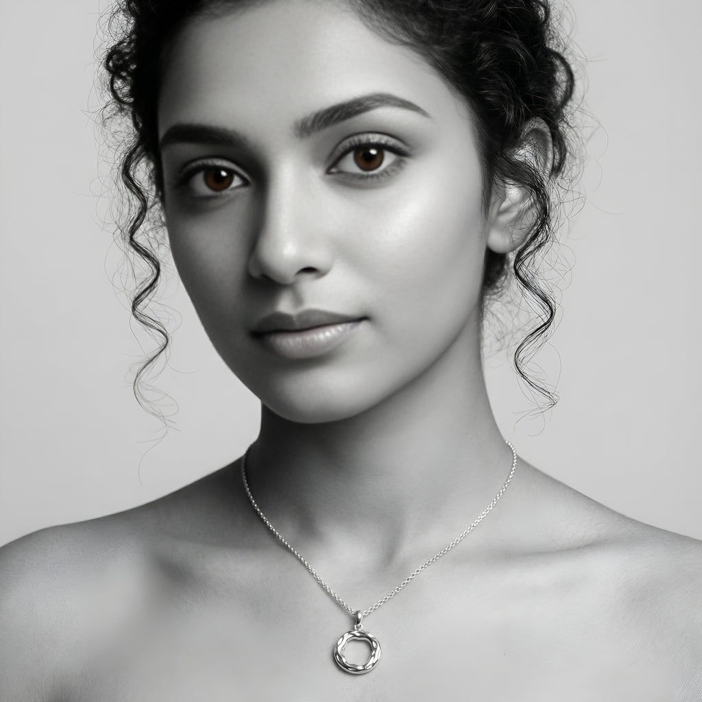 The Eternal Loop Silver Necklace