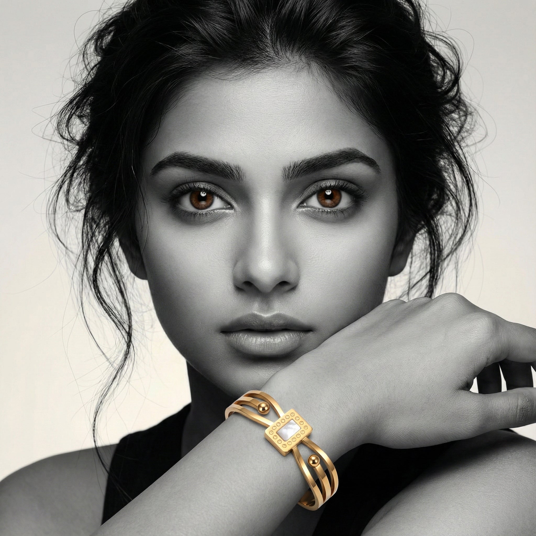 The Geometric Pearl Accent Bracelet