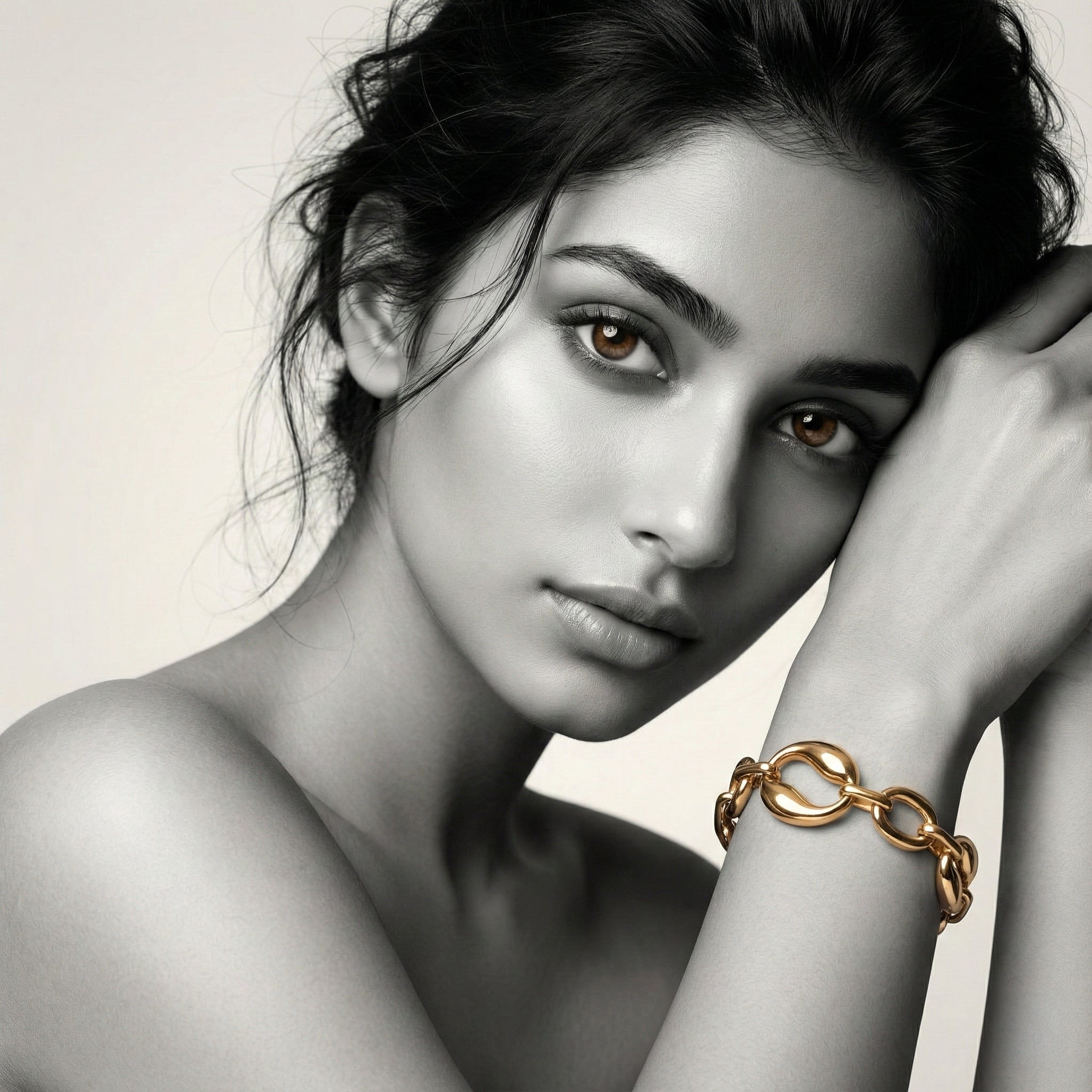 The Sculpted Link Bracelet