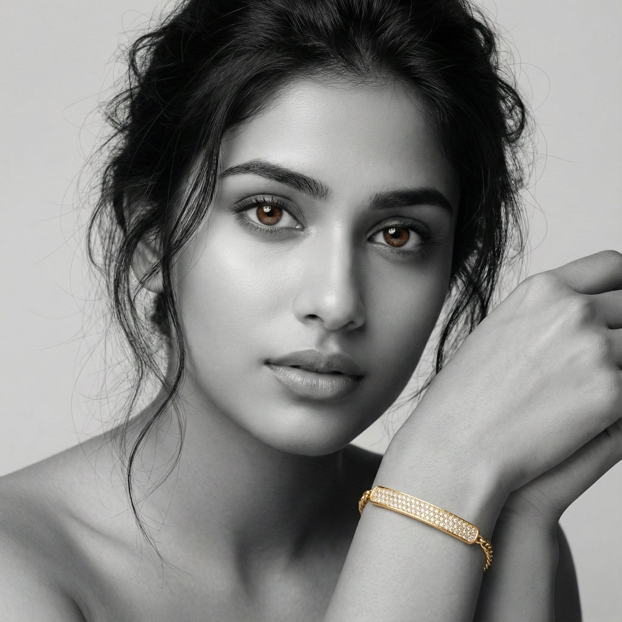 The Radiant Bar Bracelet