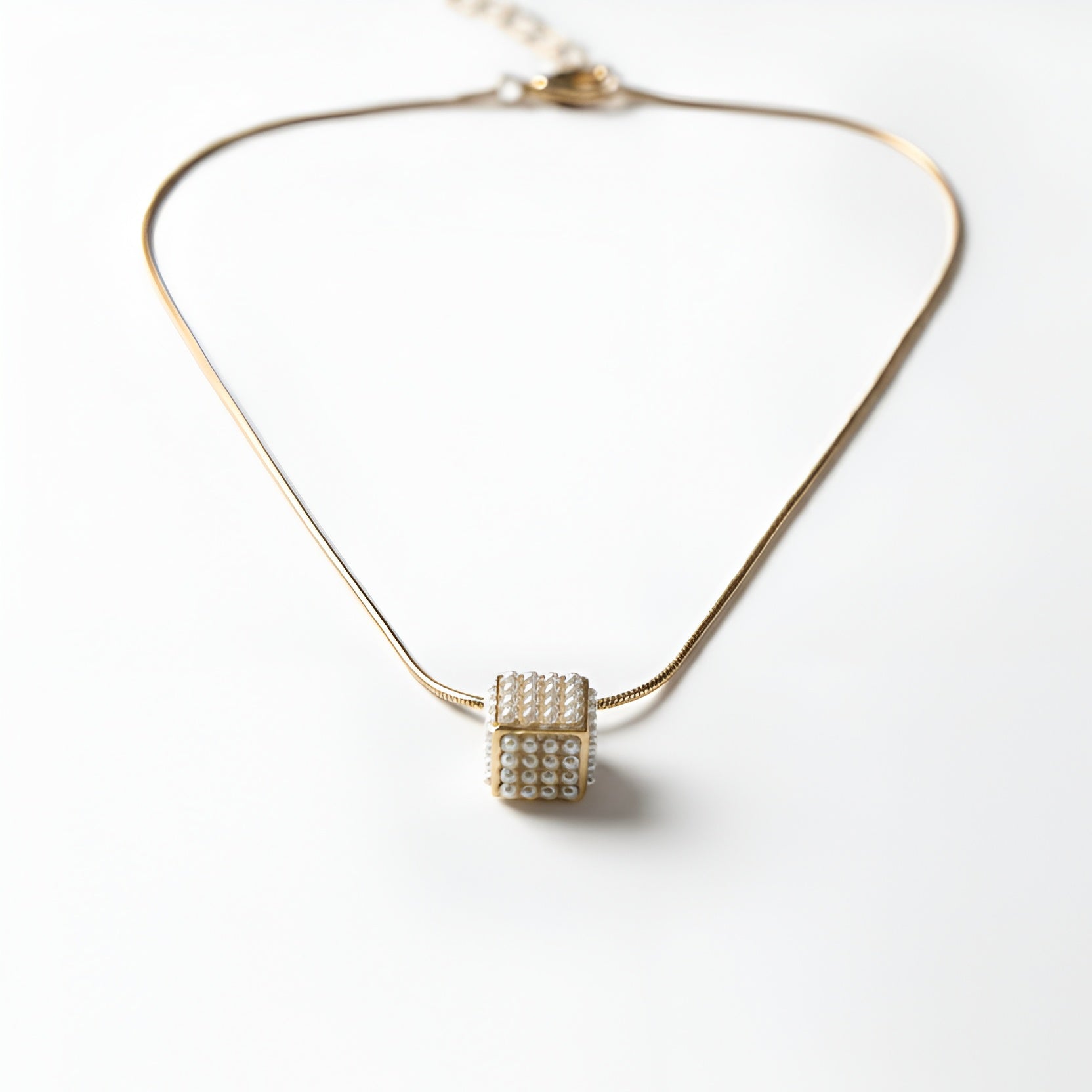 The Pearl Cube Elegance Necklace