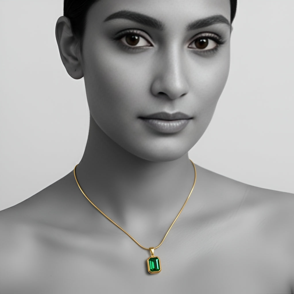 The Emerald Radiance Necklace