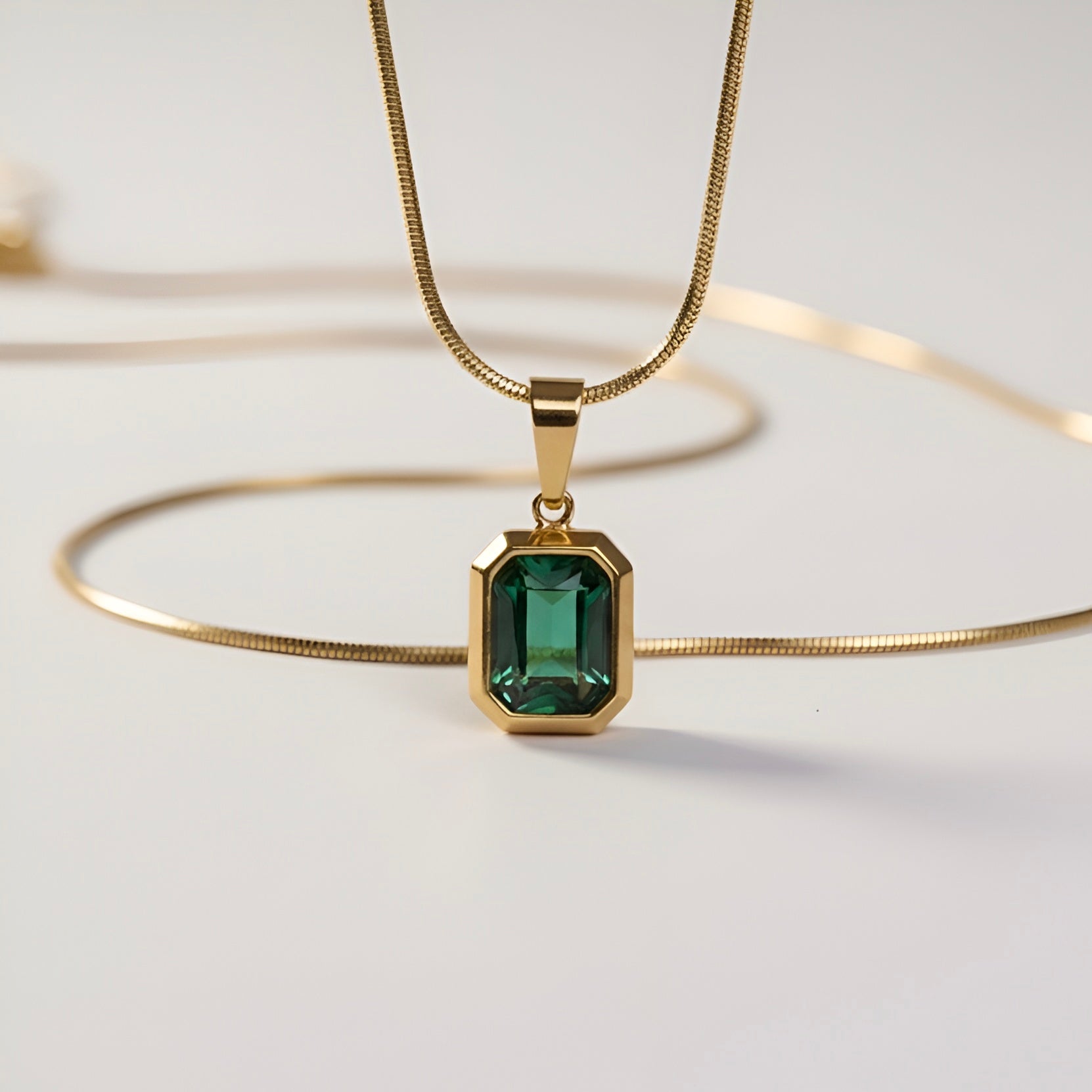The Emerald Radiance Necklace