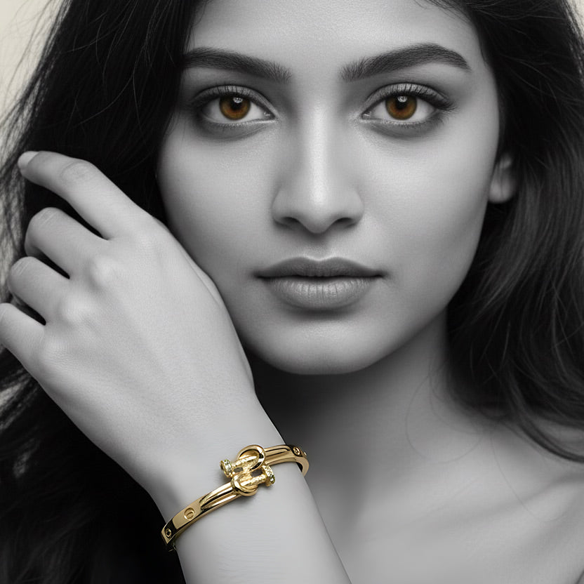 The Golden Knot Bangle