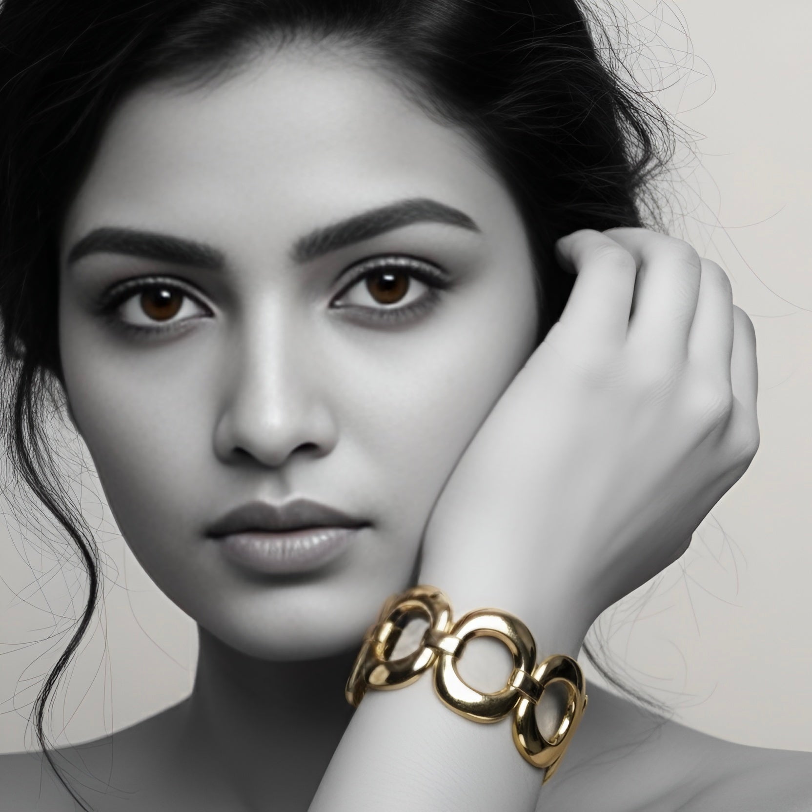 The Aurelia Link Bracelet