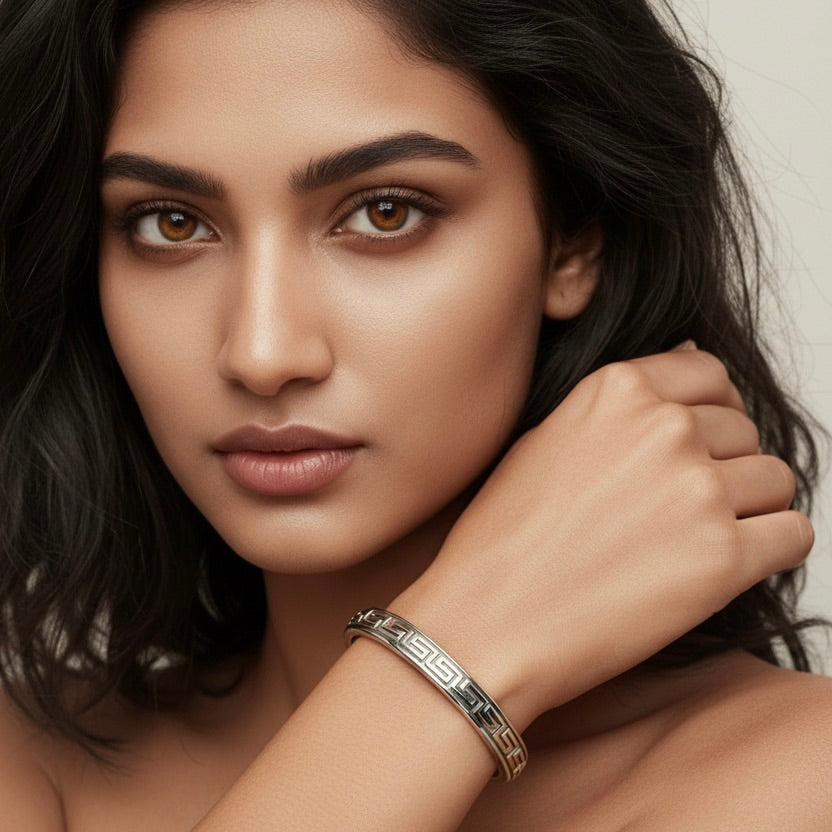 The Eternal Maze Bracelet