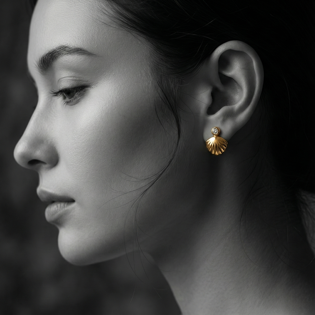 The Golden Shell Studs