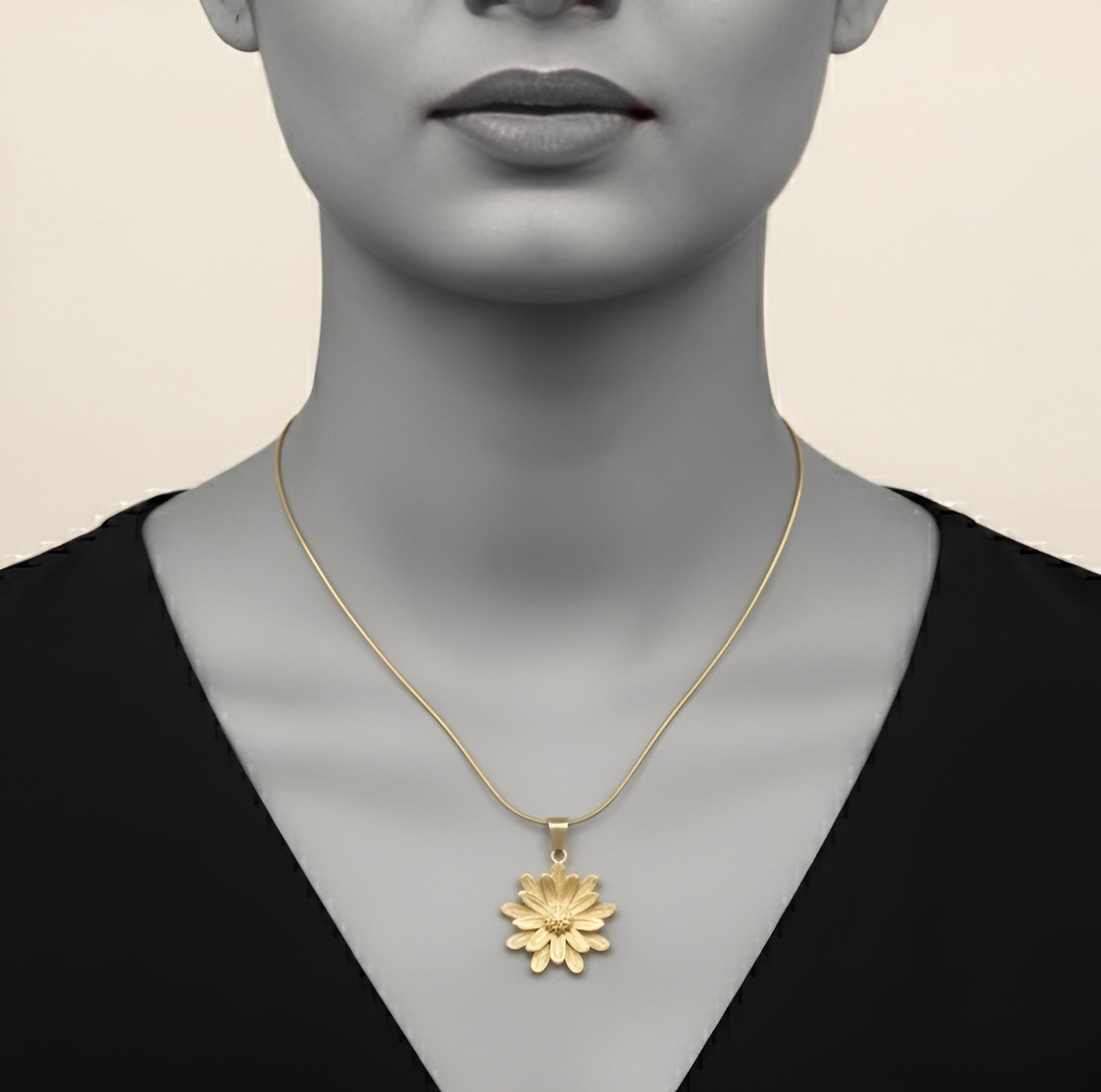 The Golden Bloom Necklace