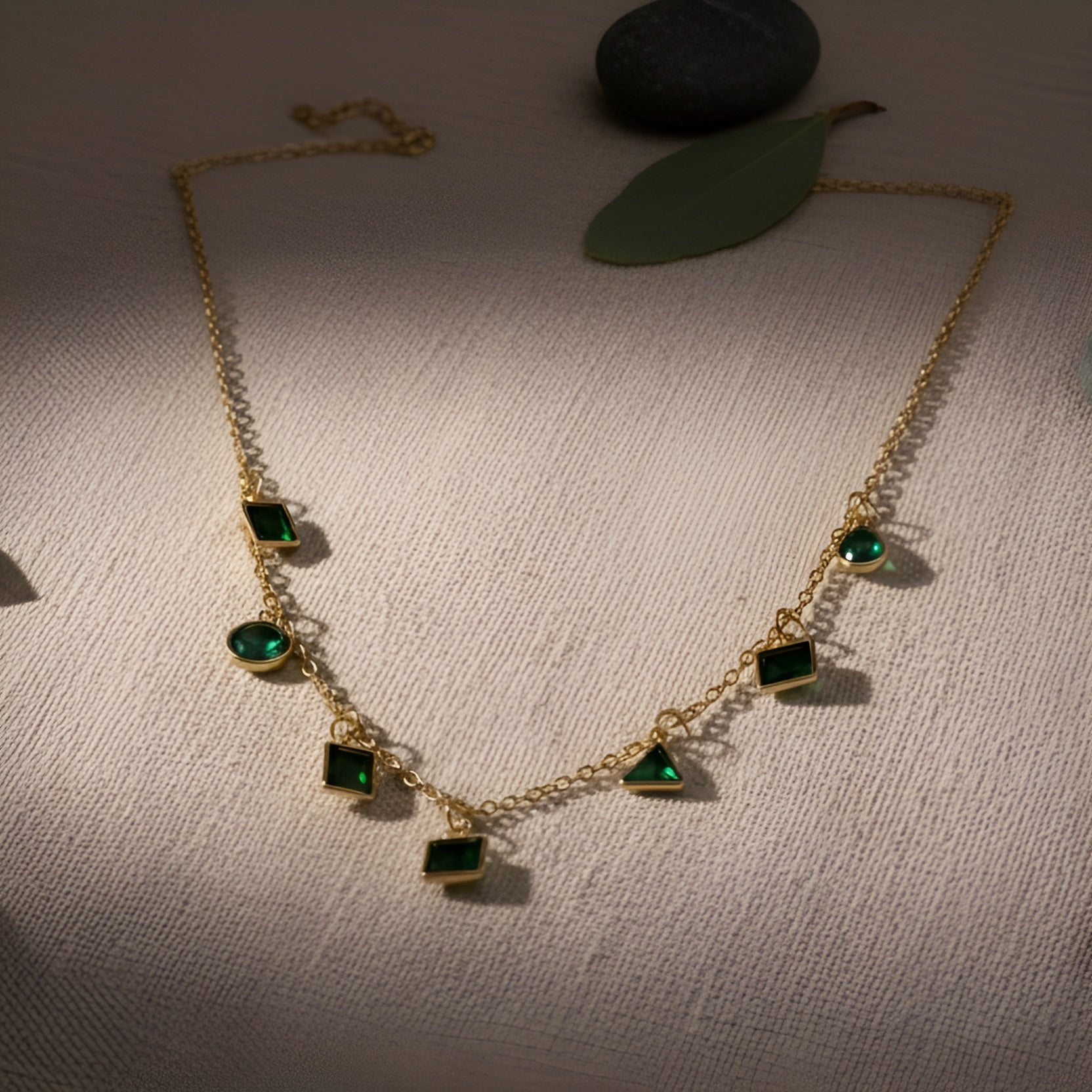The Emerald Drift Necklace