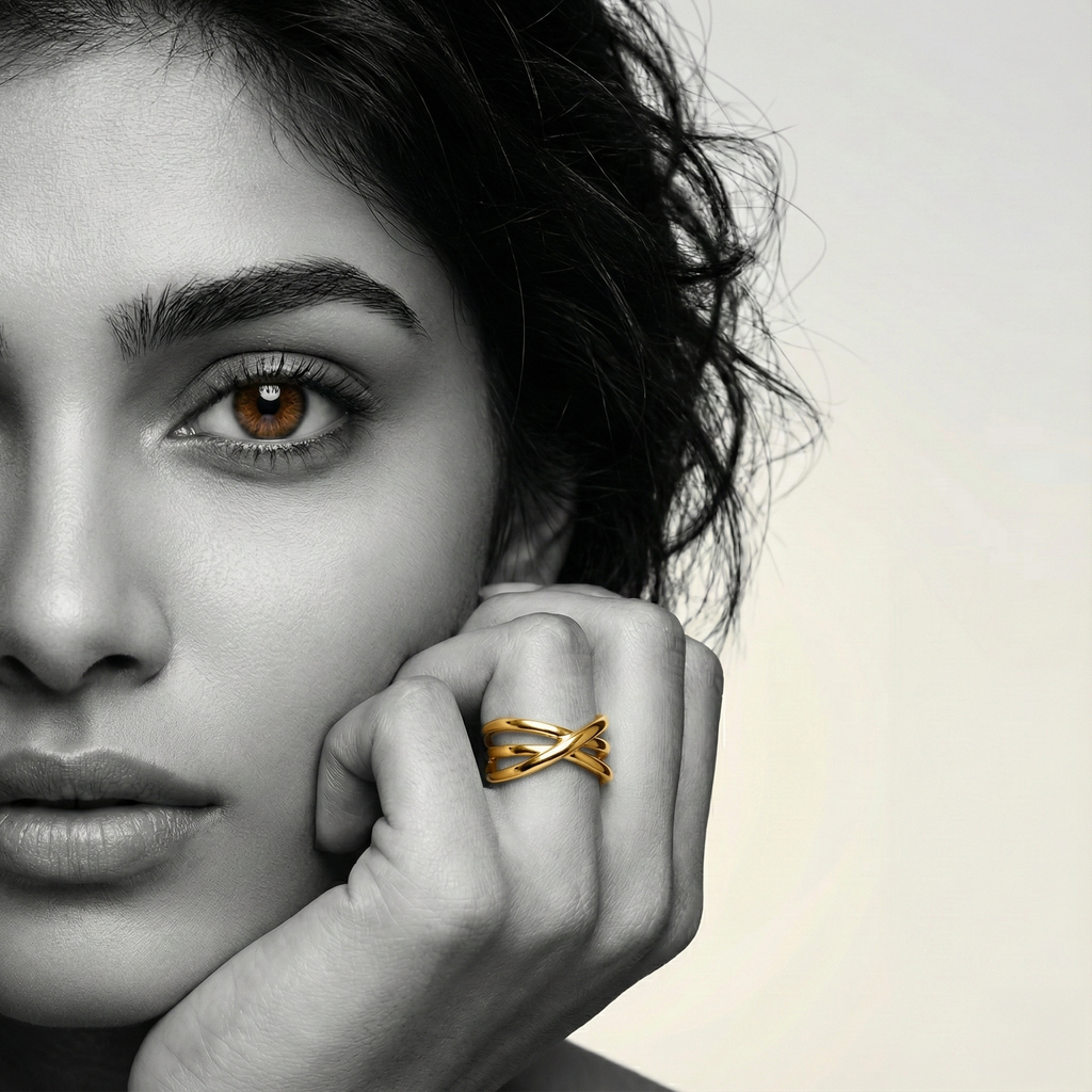 The Criss Cross Ring