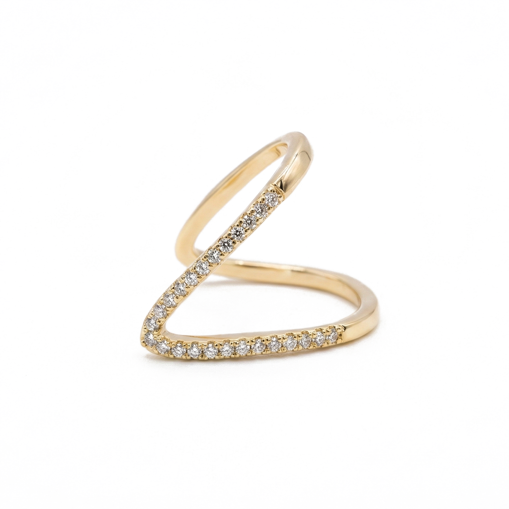 The Luminous V Curve Ring