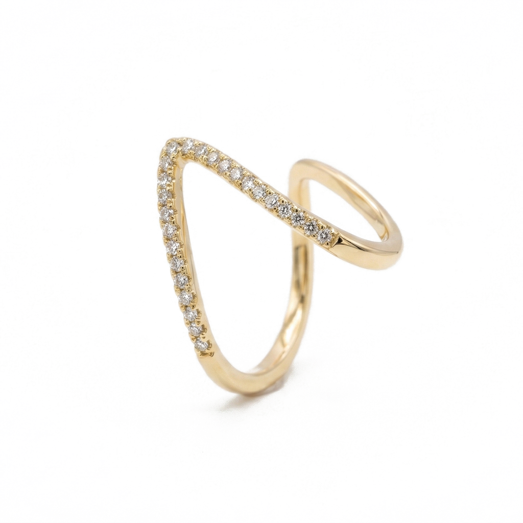 The Luminous V Curve Ring